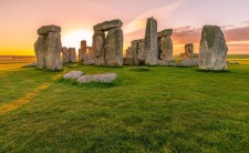 Stonehenge är en av alla trevliga dagsutflykter du kan göra