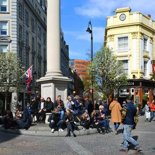 Ta er till Seven Dials