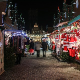 Julstämning med julmarknad