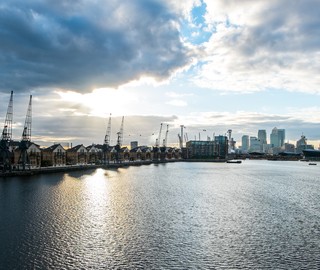 Den imponerande utsikten över London Docklands