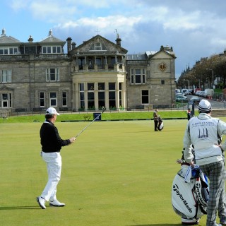 Spela golf i England