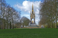Hyde Park är en av alla vackra parker i London